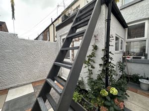 Photo 10- click for photo gallery